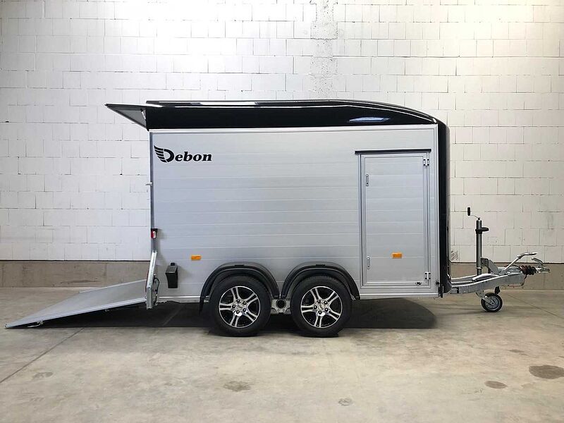 Cheval Liberte Debon C500 Roadster Alu-Felgen Kofferanhänger