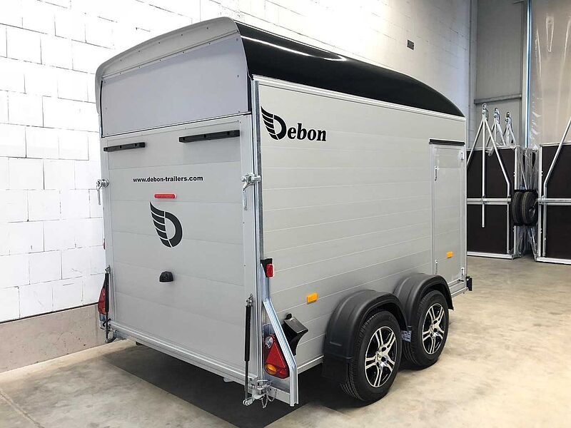Cheval Liberte Debon C500 Roadster Alu-Felgen Kofferanhänger