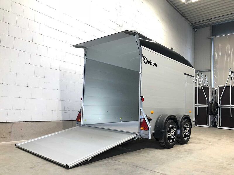 Cheval Liberte Debon C500 Roadster Alu-Felgen Kofferanhänger