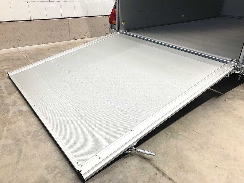 Cheval Liberte Debon C500 Roadster Alu-Felgen Kofferanhänger