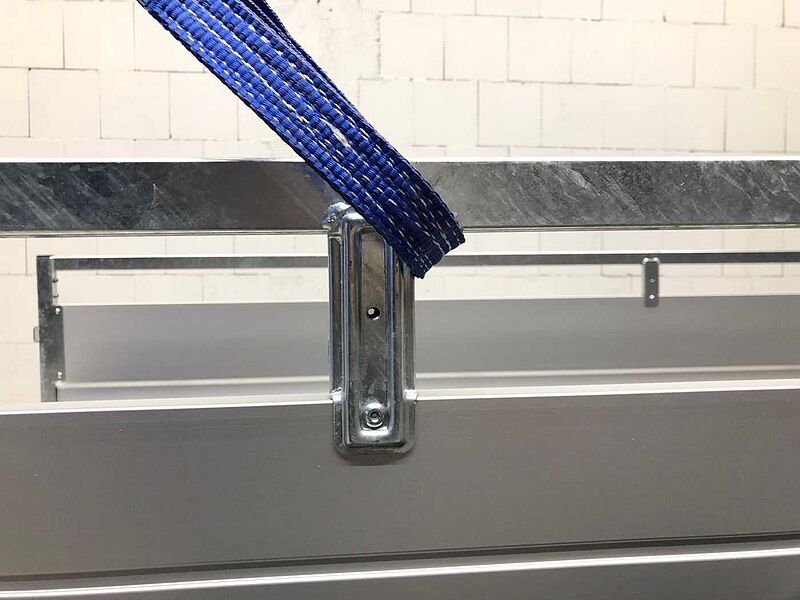 Saris McAlu Pro 255 153 1500 1 Rampe Kastenanhänger ge