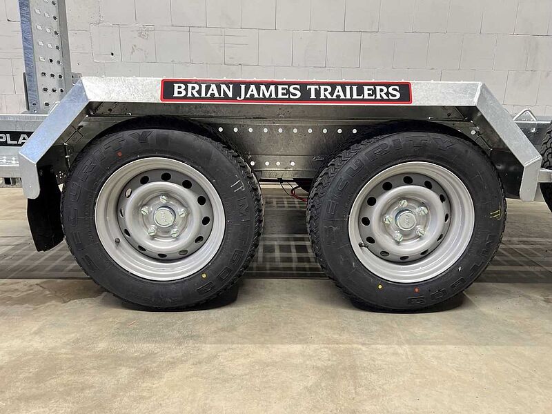 Brian James Cargo Digger Plant 2 Maschinentransporter