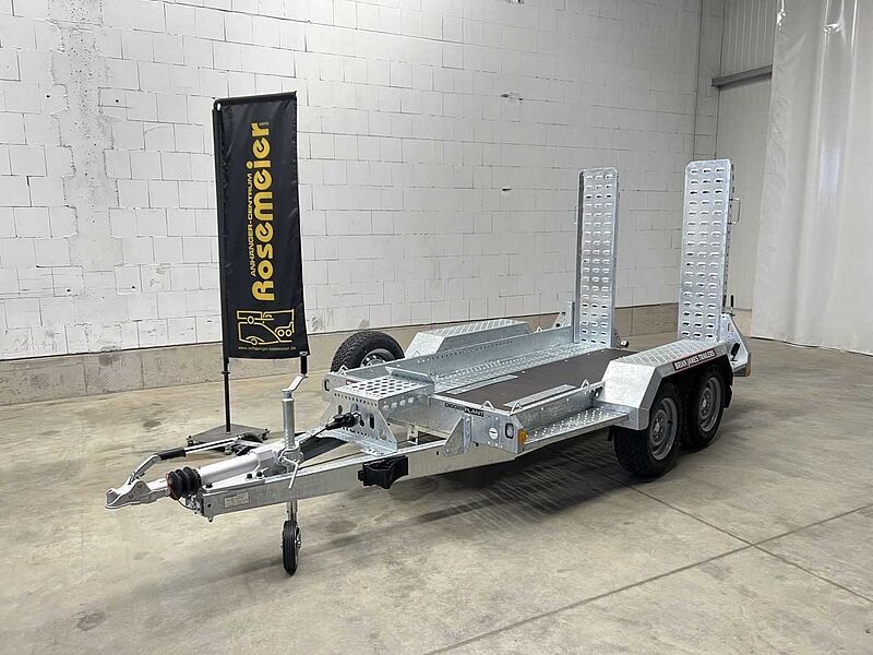 Brian James Cargo Digger Plant 2 Maschinentransporter