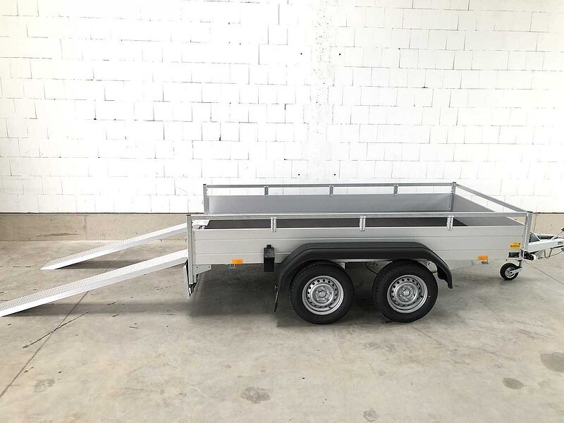 Saris McAlu Pro 305 153 2000 2 Ramp Kastenanhänger geb