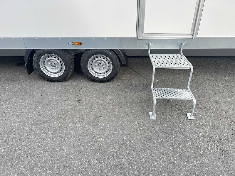 Respo 2700F712T242 - 7 m Mannschaftswagen
