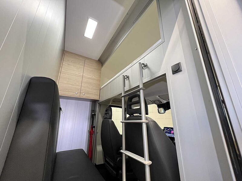 Fiat Böckmann Compact L+ Stall Tour LKW
