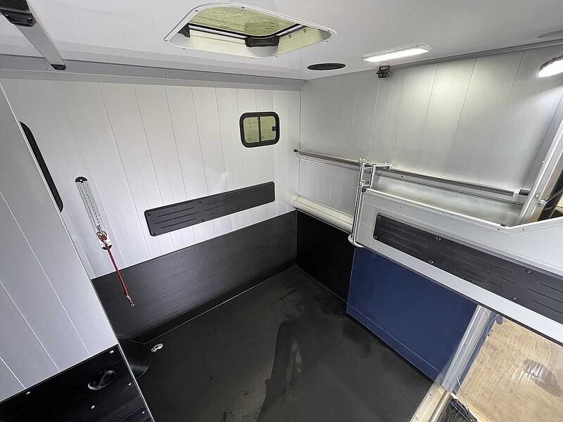 Fiat Böckmann Compact L+ Stall Tour LKW