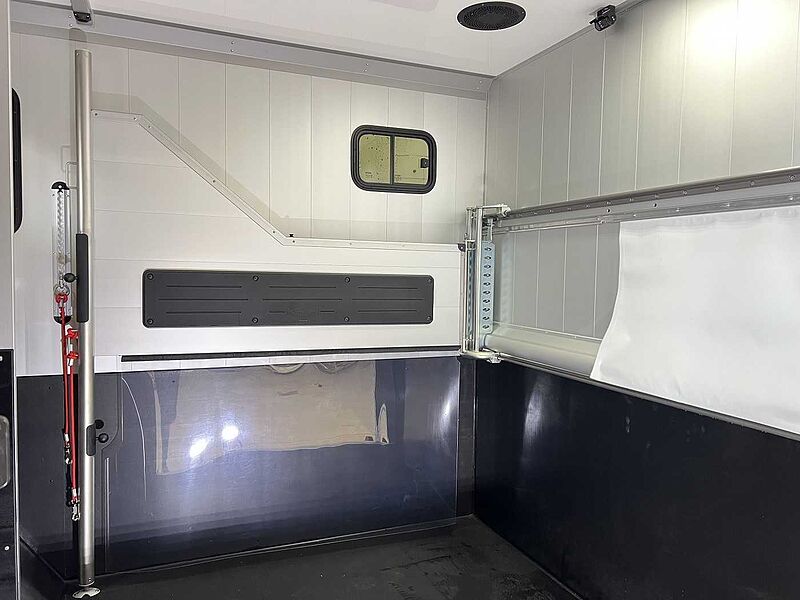 Fiat Böckmann Compact L+ Stall Tour LKW