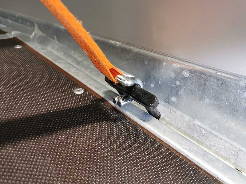 Böckmann KT 4018/27 H Rampe+Tür+Stützen Kofferanhänger