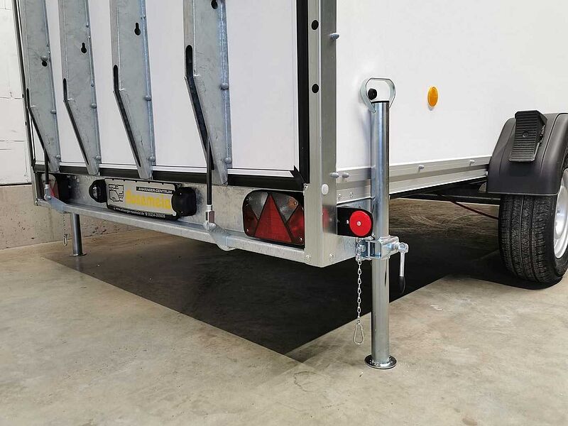 Böckmann KT 4018/27 H Rampe+Tür+Stützen Kofferanhänger