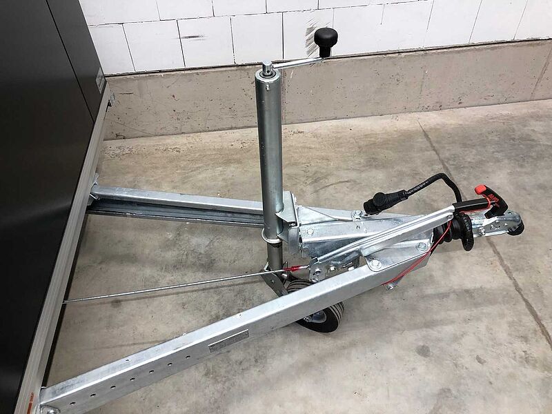 Vezeko TK B 15.30 Rampe, Tür, Fenster Kofferanhänger