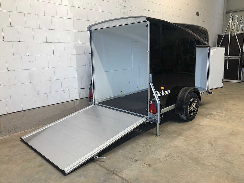 Cheval Liberte Debon Cargo 1300.02+Tür Alu-Felgen Kofferanhänger