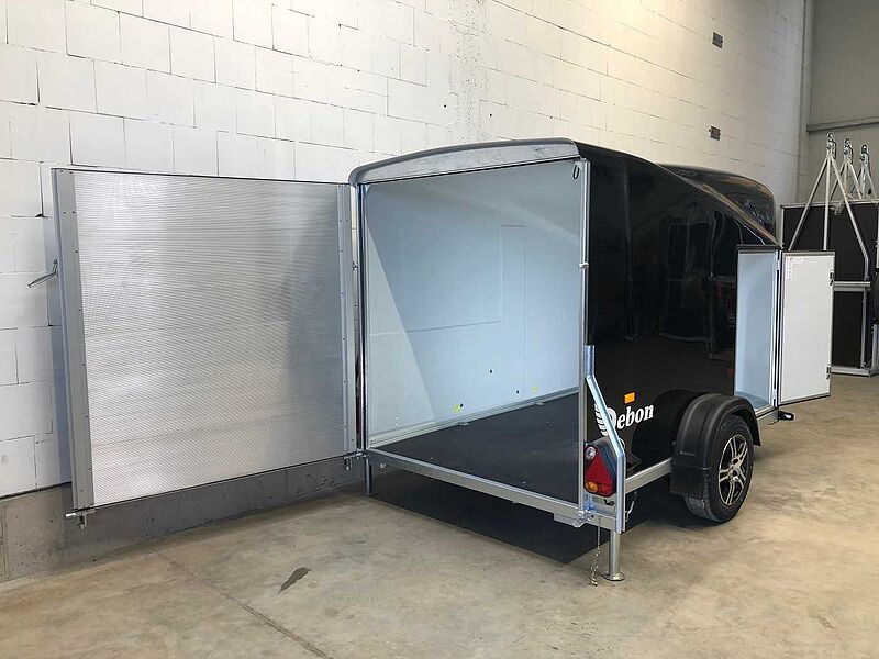 Cheval Liberte Debon Cargo 1300.02+Tür Alu-Felgen Kofferanhänger