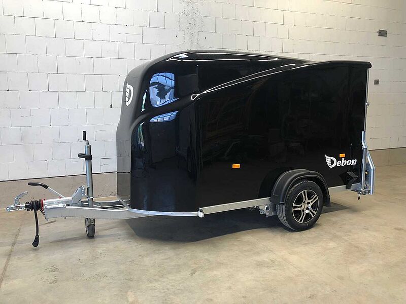 Cheval Liberte Debon Cargo 1300.02+Tür Alu-Felgen Kofferanhänger