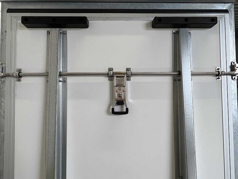 Blyss F2736HTD Rampe Seitentür Kofferanhänger