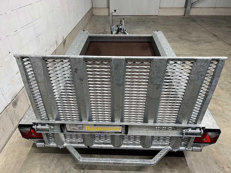 Hulco Terrax-2 2600 Maschinentransporter