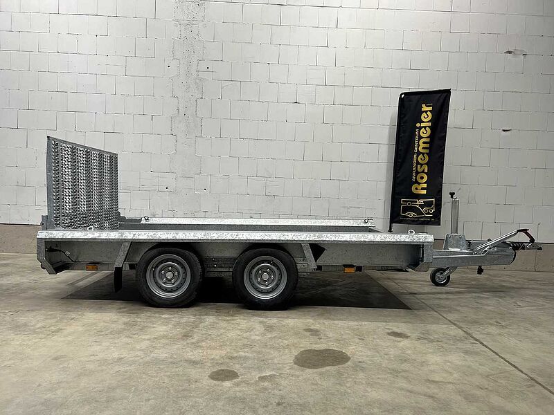 Hulco Terrax-2 2600 Maschinentransporter