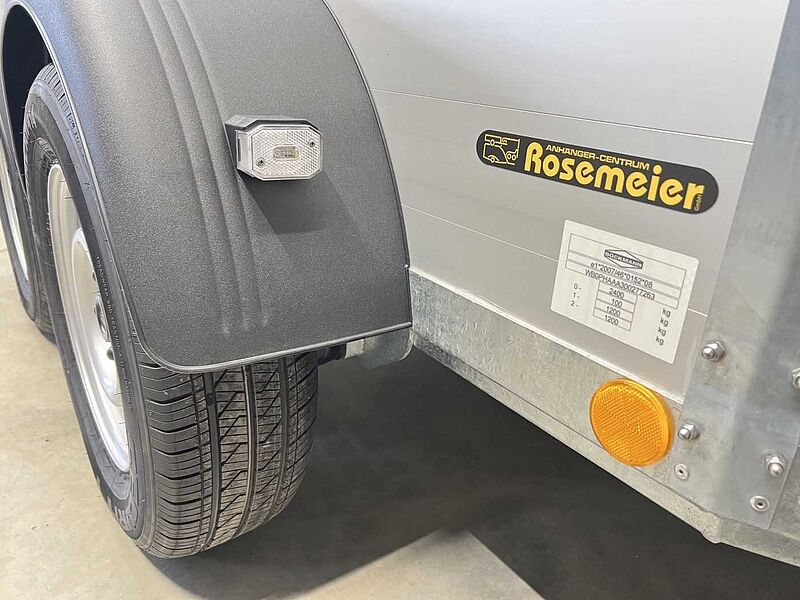 Böckmann Champion R Sonderhöhe Pferdeanhänger