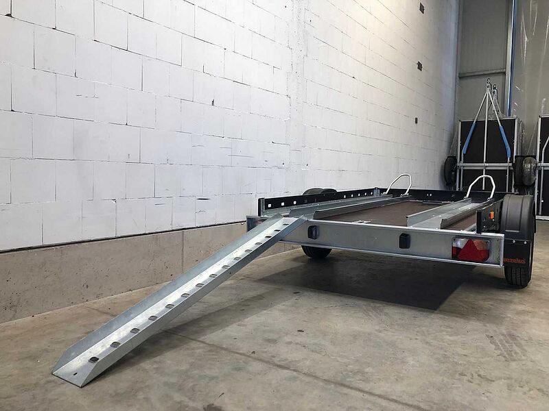 Vezeko Motomax B 13 Motorradanhänger