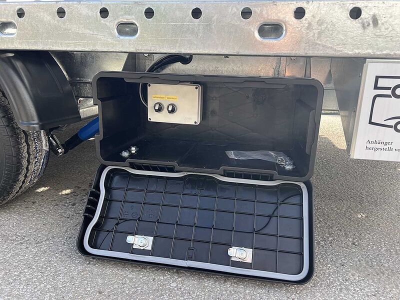 Vezeko Jumbola 35.60 Tridem Autotransporter