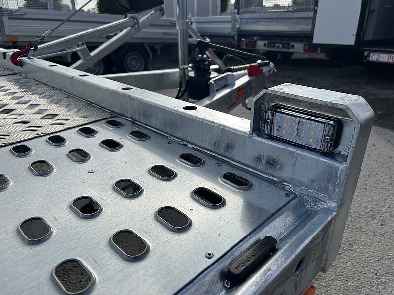 Vezeko Jumbola 35.60 Tridem Autotransporter
