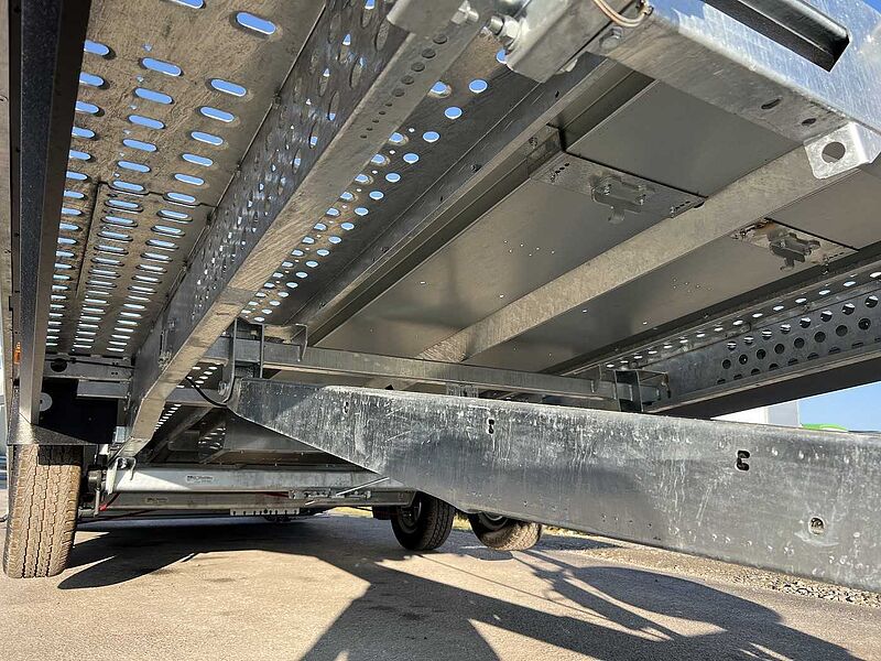 Brian James T Transporter 231-5522-35-2-12 Autotransporter
