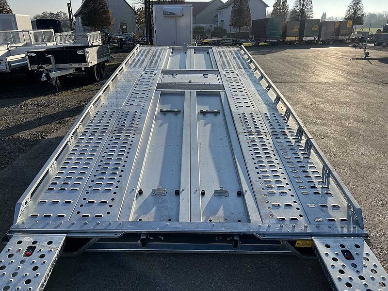 Brian James T Transporter 231-5522-35-2-12 Autotransporter