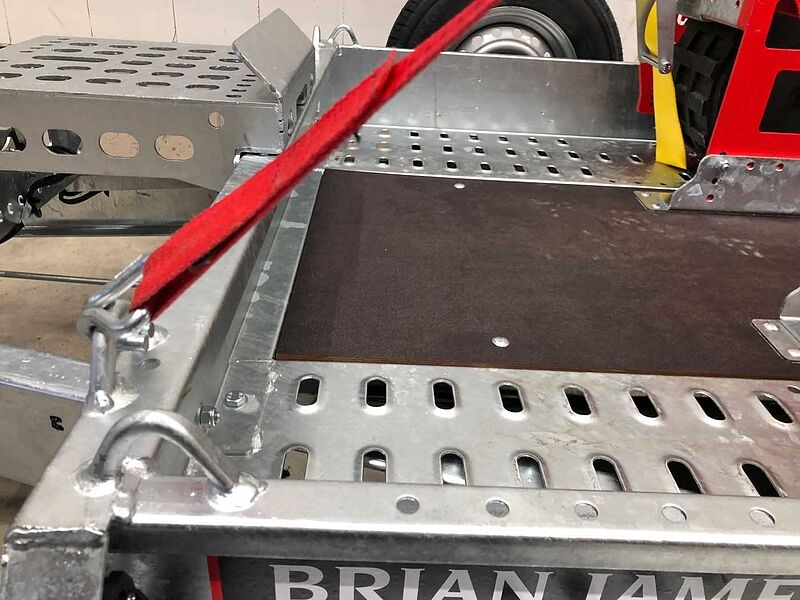 Brian James Digger Plant 543-2813-27-2-13T Maschinentranspor