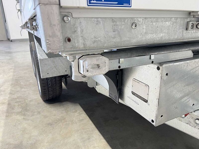Humbaur HTK 3500.31 Dreiseitenkipper