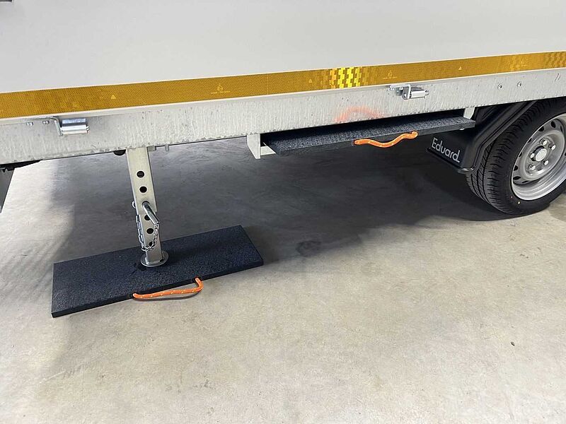 Eduard 4522-4-AO3-3063-J Maschinentransporter Maschinentransporter