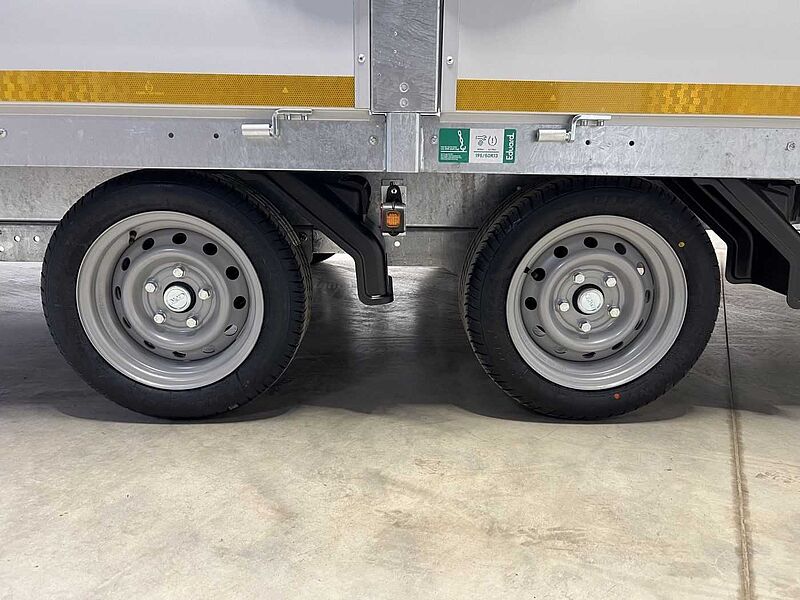 Eduard 4522-4-AO3-3063-J Maschinentransporter Maschinentransporter