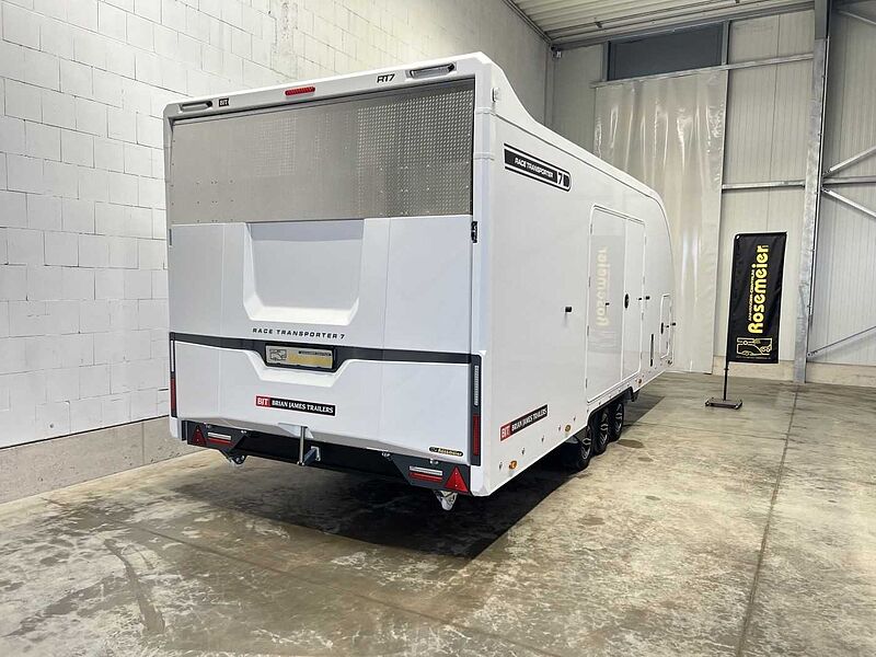 Brian James Race Transporter 7 Autotransporter geschlossen
