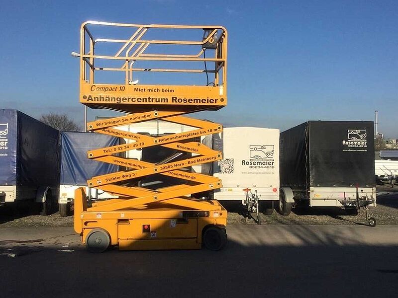 Scherenbühne Compact 10 Sonderanhänger Mietgerät