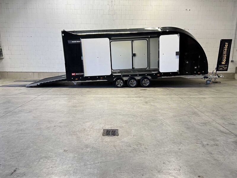 Brian James Race Transporter 7 Autotransporter geschlossen