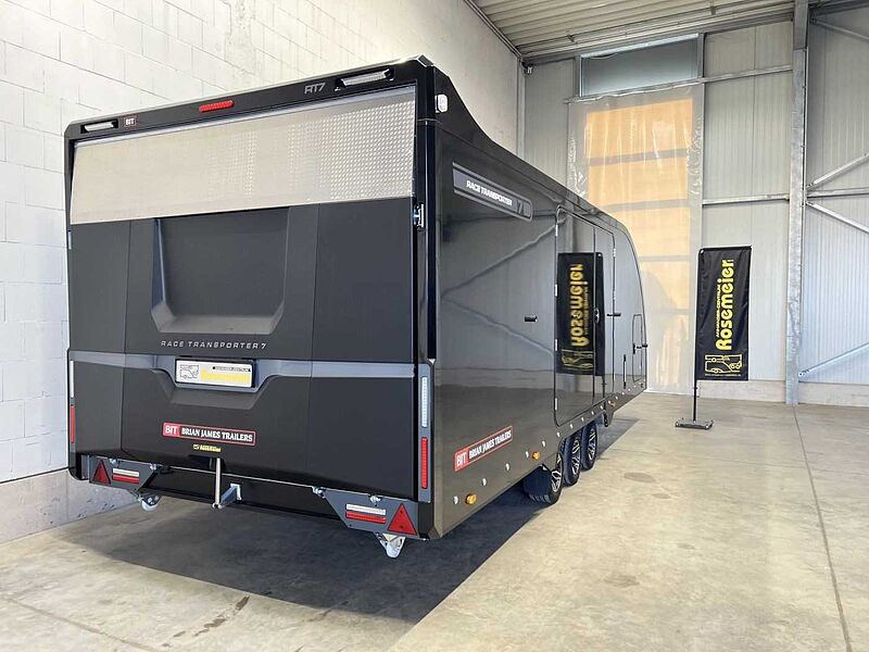 Brian James Race Transporter 7 Autotransporter geschlossen