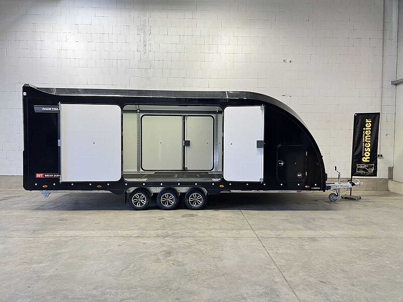 Brian James Race Transporter 7 Autotransporter geschlossen