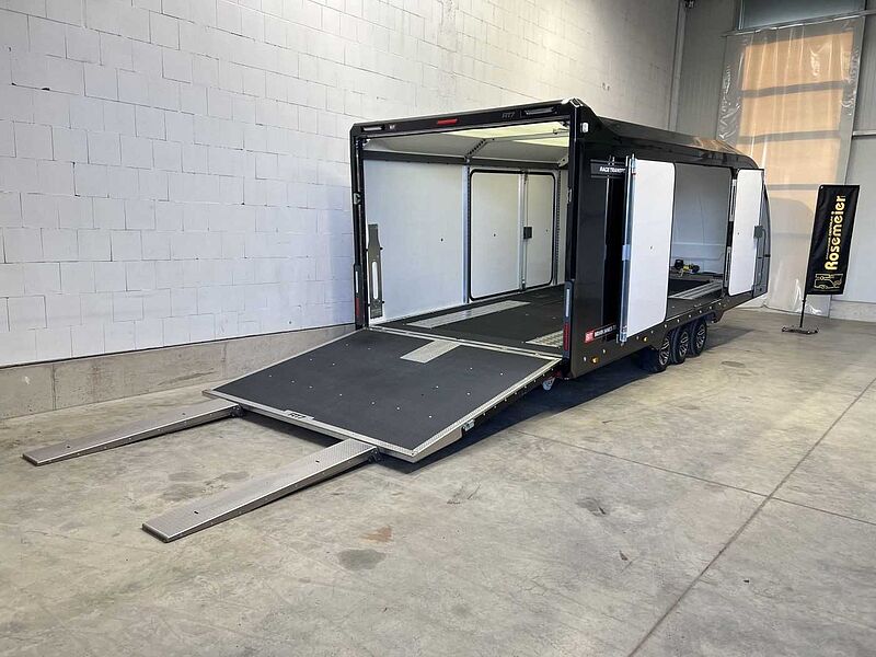 Brian James Race Transporter 7 Autotransporter geschlossen