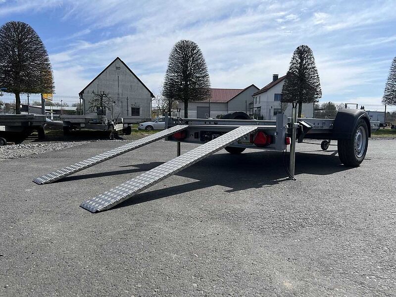 Humbaur KFT 1500 Maschinentransporter