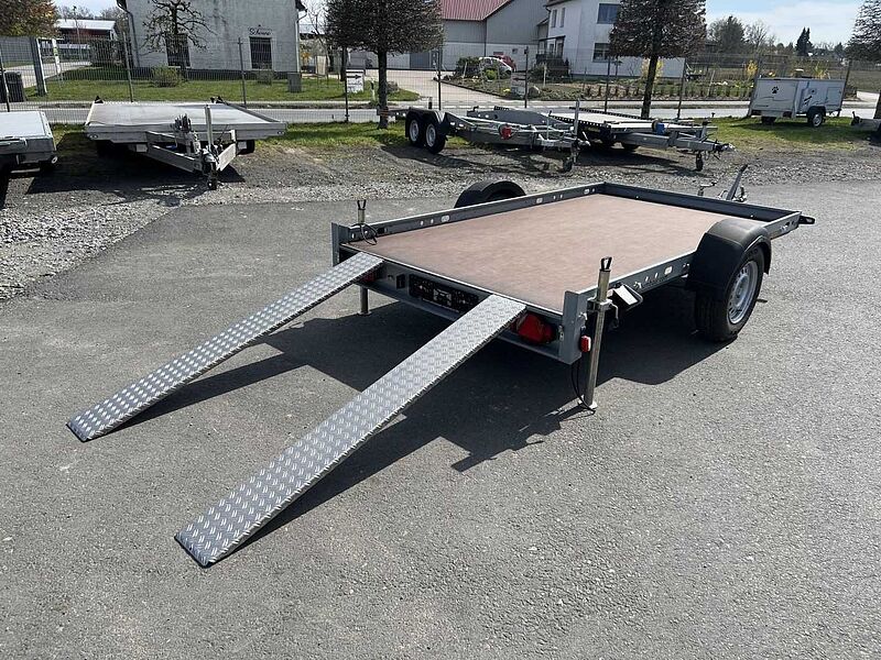 Humbaur KFT 1500 Maschinentransporter