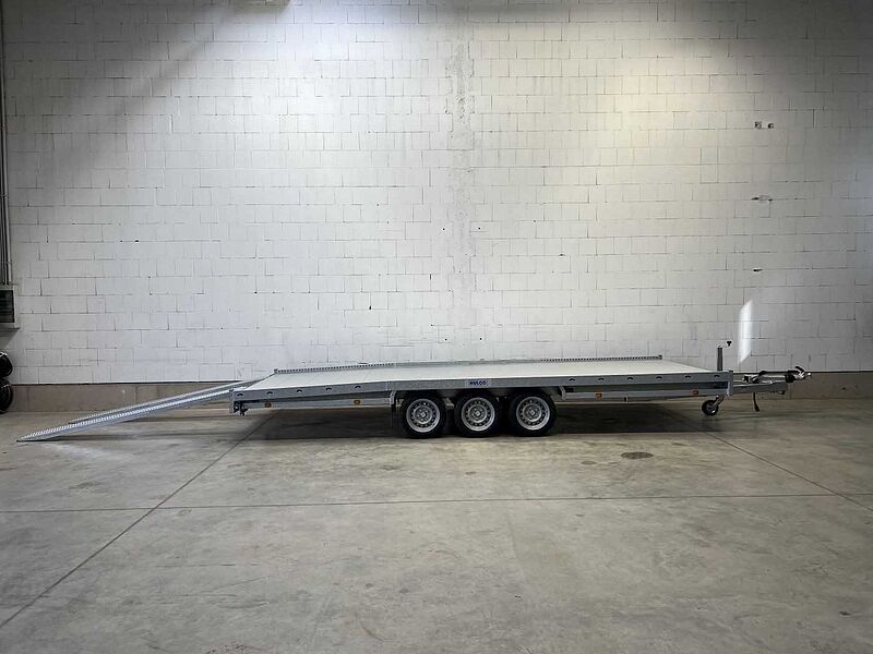 Hulco Carax-3 3500 Autotransporter