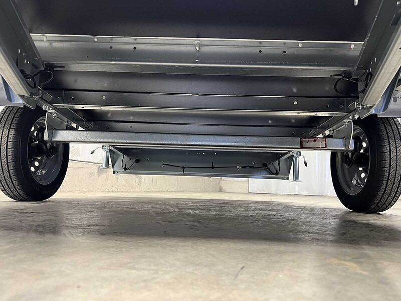 Martz Smart Kargo 235 0,75T Kofferanhänger