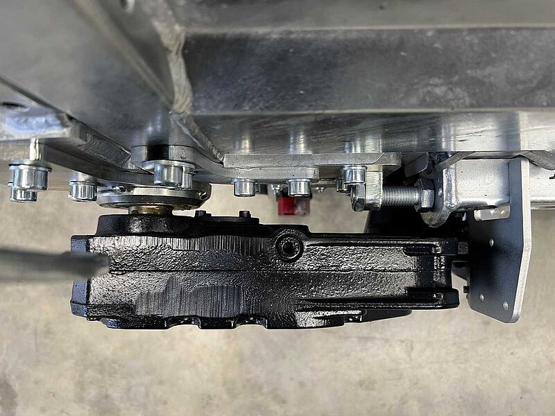 GA 3500 mit Trennwand Abrollanhänger
