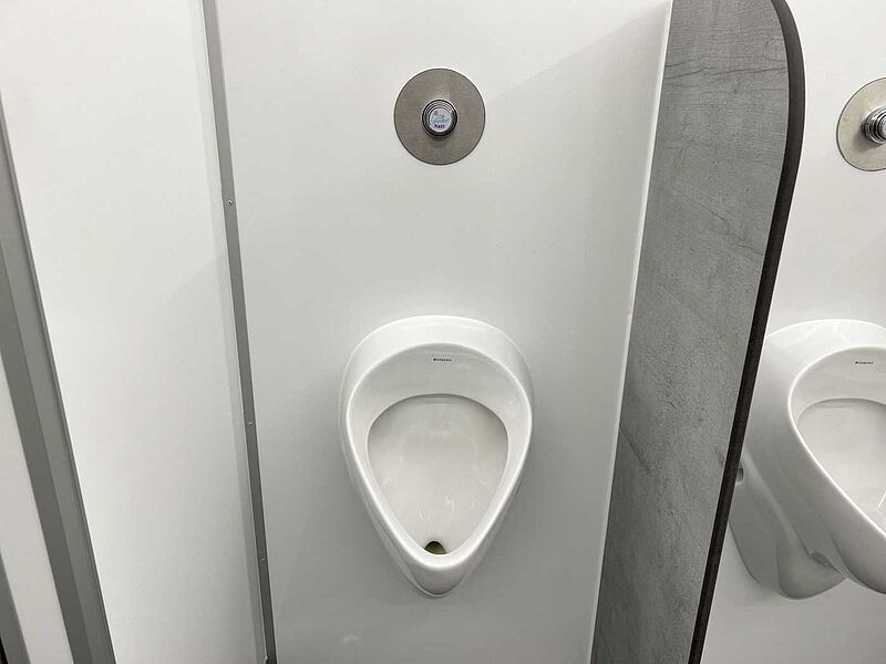 3 Damen, 1 Herren + 3 Urinale Toilettenanhänger