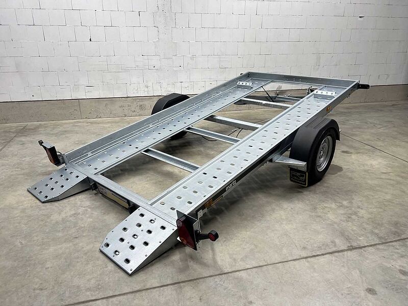 Martz Tieflader 350 1,8T Autotransporter