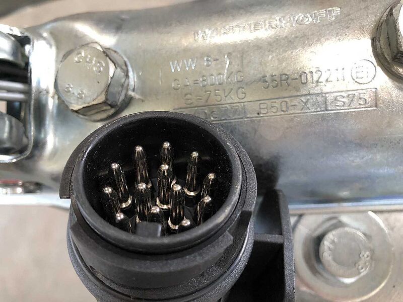 Vezeko Motovan B 08+Box Motorradanhänger