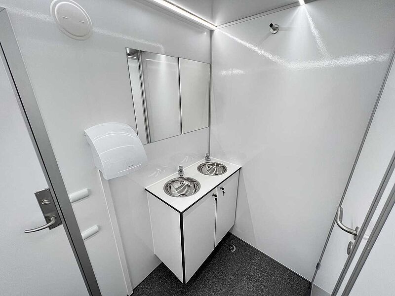 4 Damen, 2 Herren + 4 Urinale Toilettenanhänger
