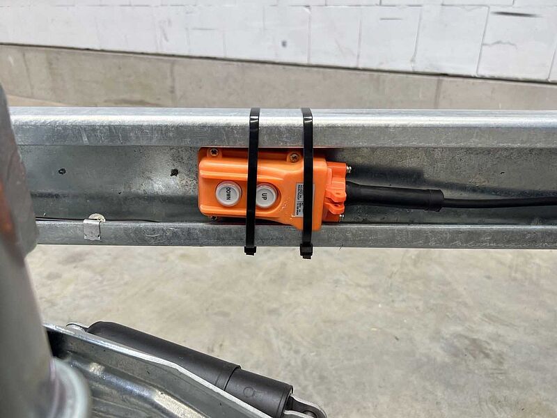 Cheval Liberte Debon PW0E Lux 1500 Gitter Rückwärtskipper