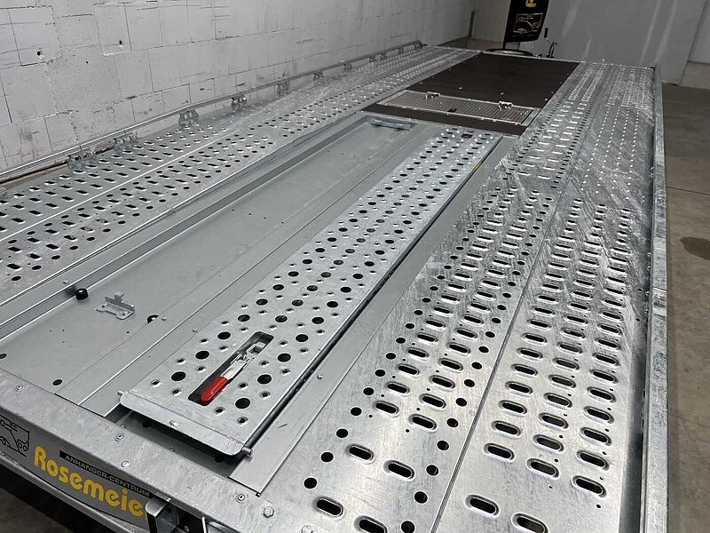 Brian James T Transporter 231-5522-35-3-12 Autotransporter