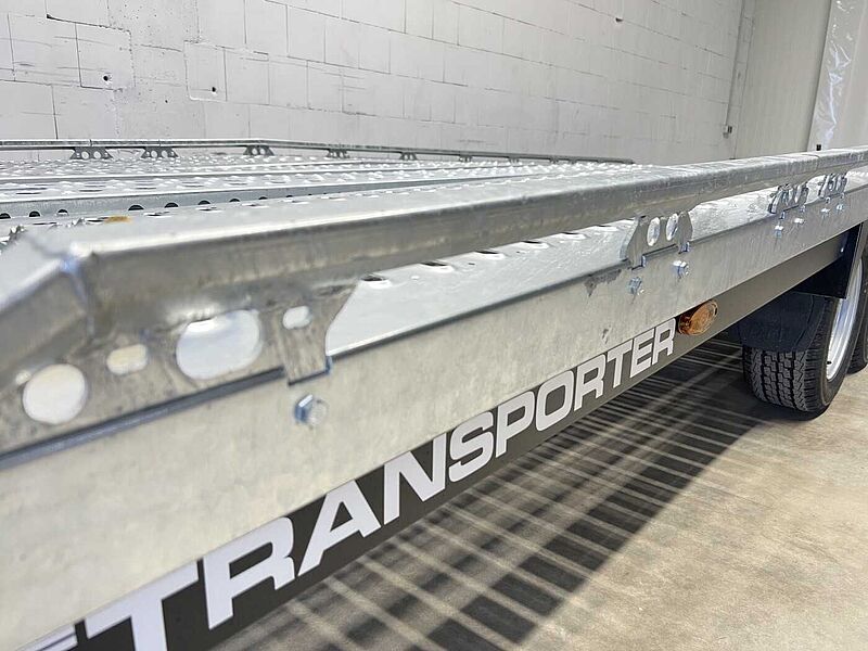Brian James T Transporter 231-5522-35-3-12 Autotransporter