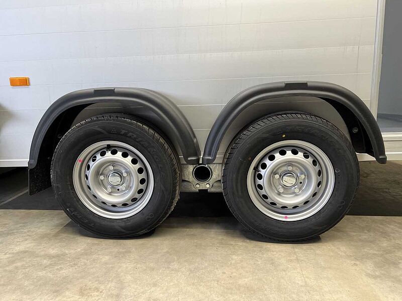 Cheval Liberte Debon C500 Roadster Kofferanhänger
